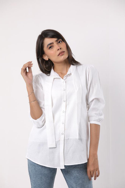 Elegant White Bow-Tie Shirt – Chic Everyday Wear