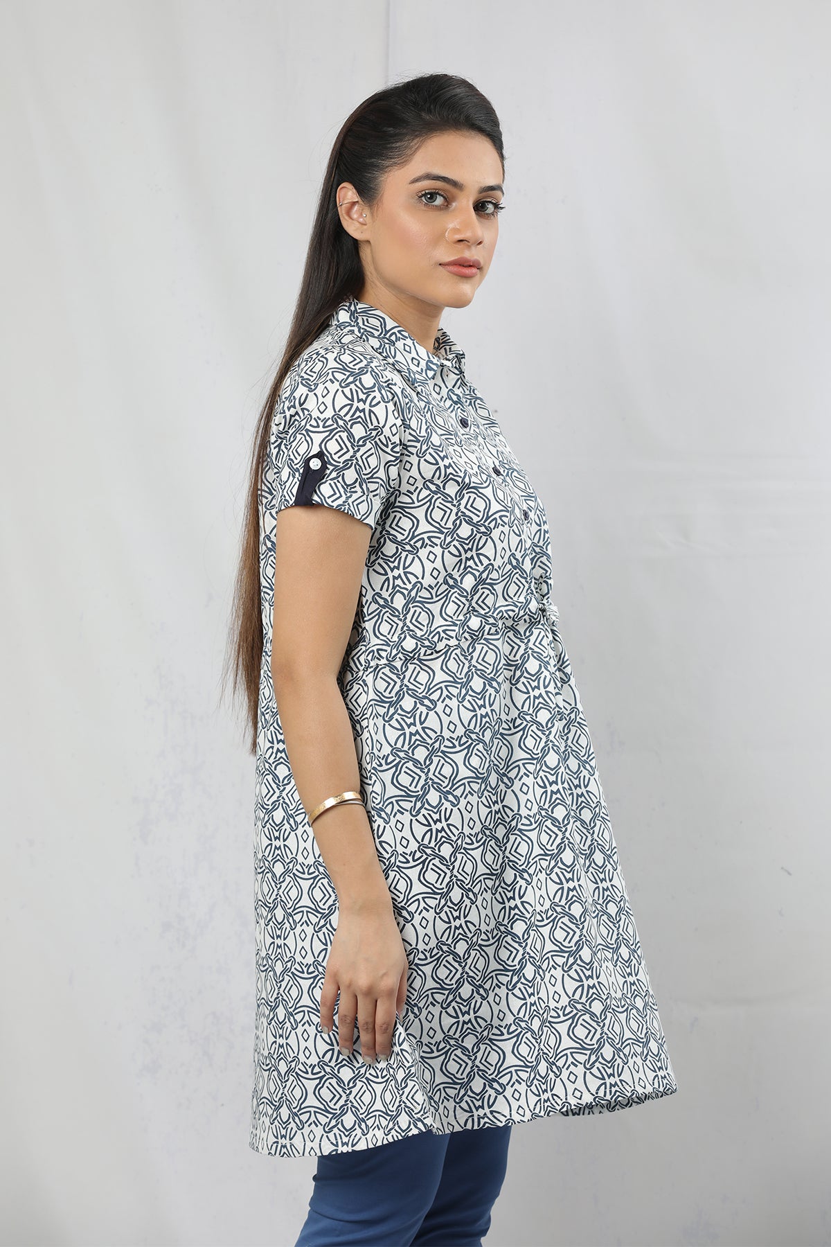 Navy Blue Geometric Printed Short Sleeve A-Line Kurti